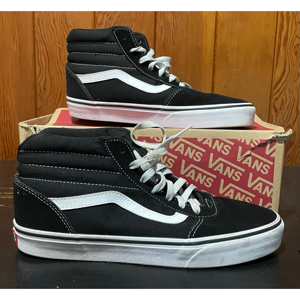Women's Vans Ward Hi Sneakers Black/White US 9.5 men’s size 8